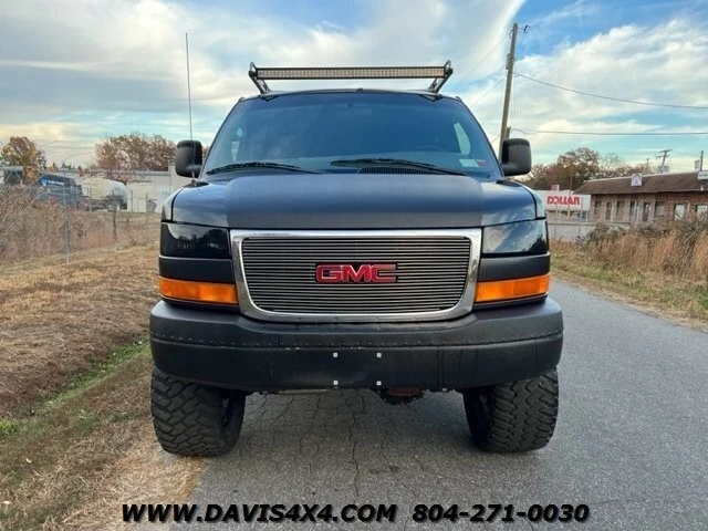 2003 GMC Savana - Image 3 of 12