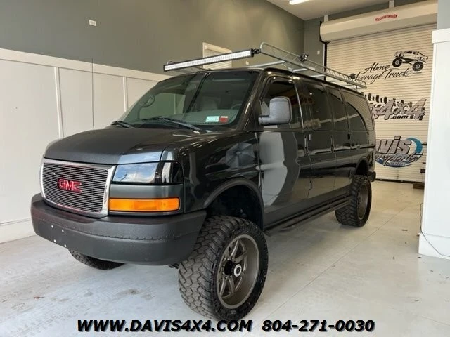 2003 GMC Savana - Image 8 of 12