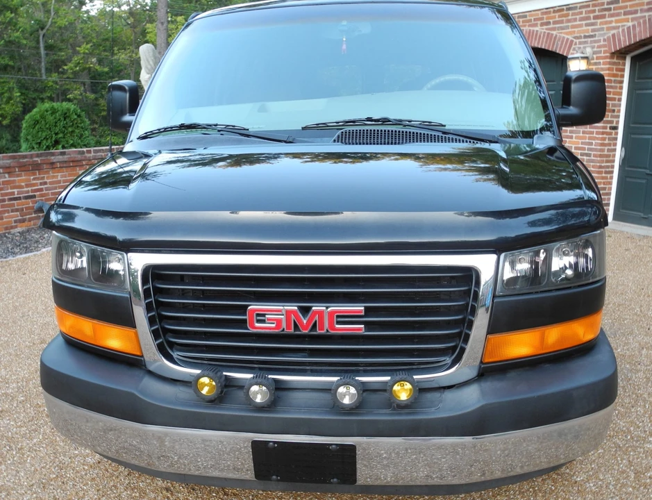 2003 GMC Savana - Image 20 of 31
