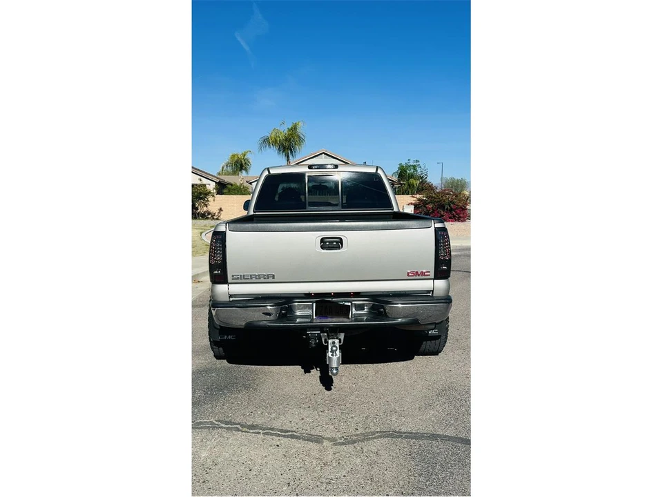 2003 GMC Sierra 2nd Gen - Image 7 of 27