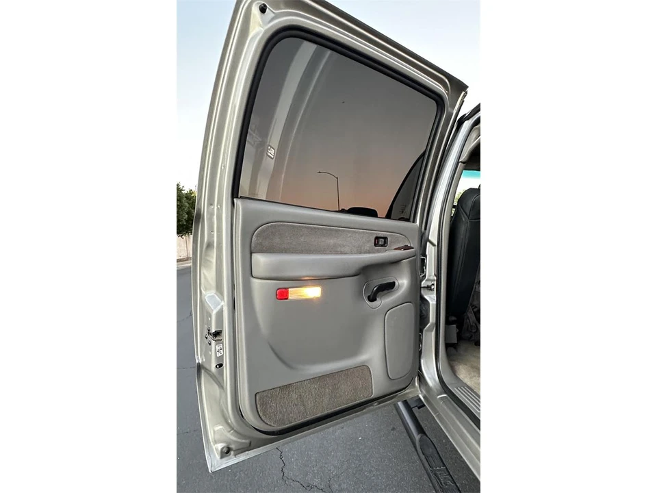 2003 GMC Sierra 2nd Gen - Image 16 of 27