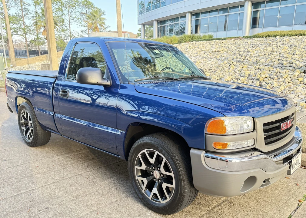 2003 GMC Sierra 2nd Gen - Image 5 of 31