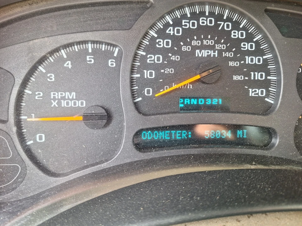 2003 GMC Sierra 2nd Gen - Image 11 of 16