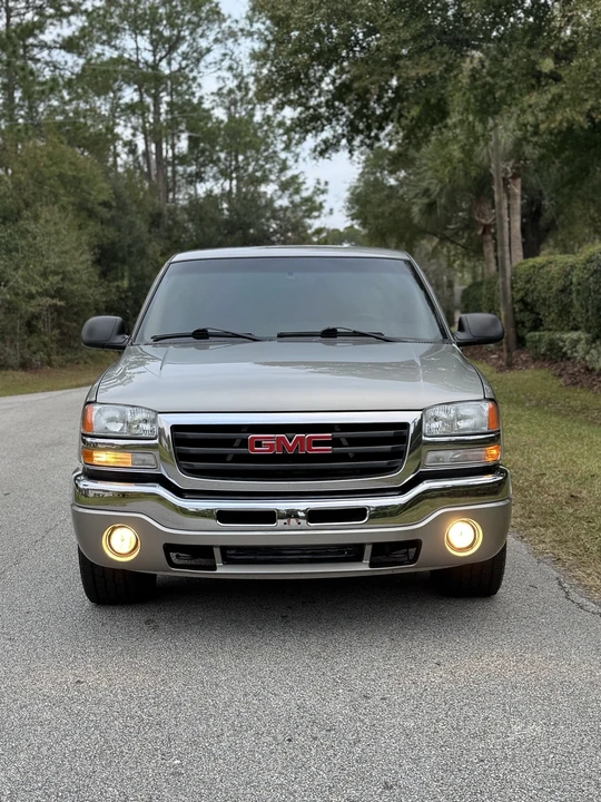 2003 GMC Sierra 2nd Gen - Image 11 of 21