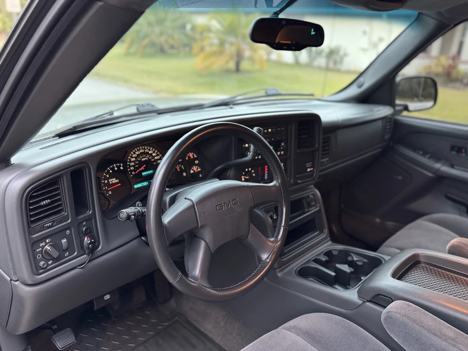 2003 GMC Sierra 2nd Gen - Image 20 of 21