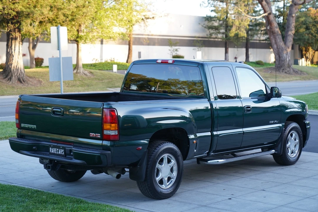 2003 GMC Sierra 2nd Gen - Image 7 of 31