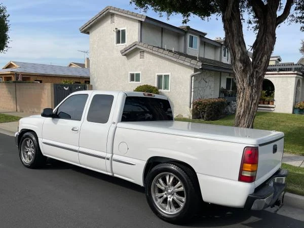 2003 GMC Sierra 1st Gen - Image 3 of 17