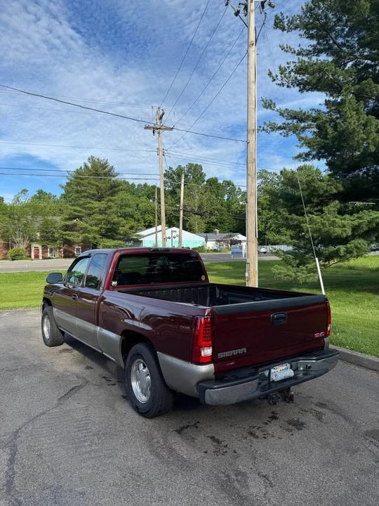 2003 GMC Sierra 2nd Gen - Image 5 of 16