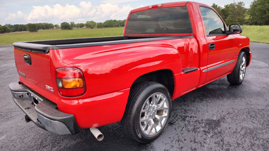 2003 GMC Sierra 2nd Gen - Image 7 of 8