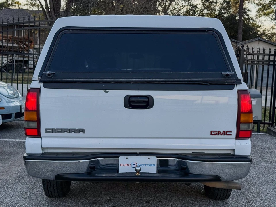 2003 GMC Sierra 2nd Gen - Image 8 of 12