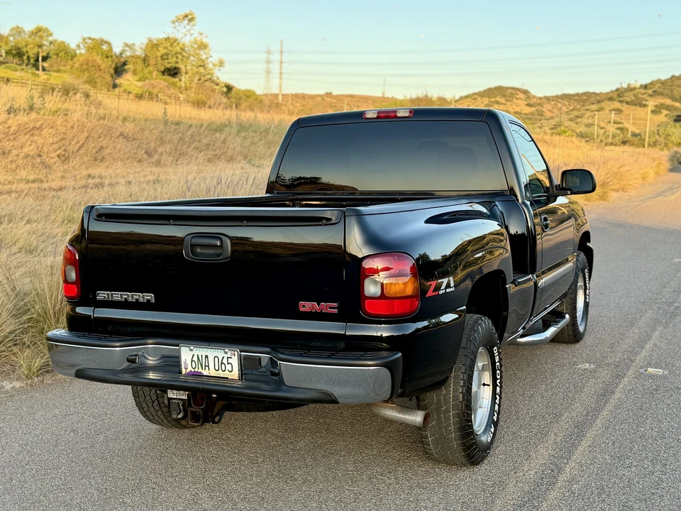 2003 GMC Sierra 2nd Gen - Image 31 of 31