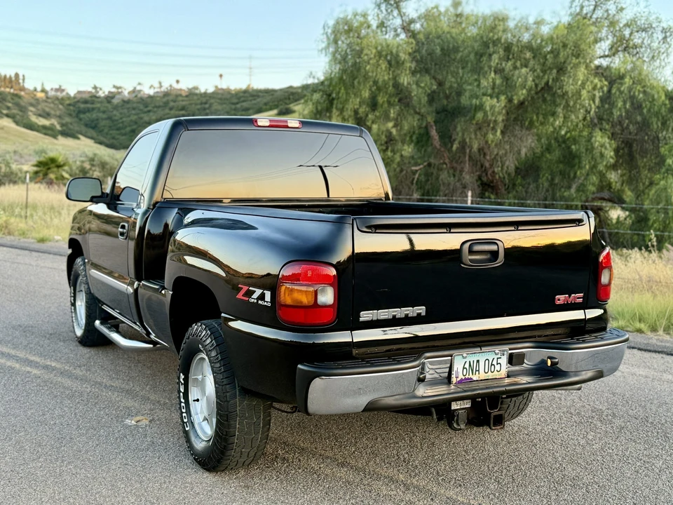 2003 GMC Sierra 2nd Gen - Image 24 of 31