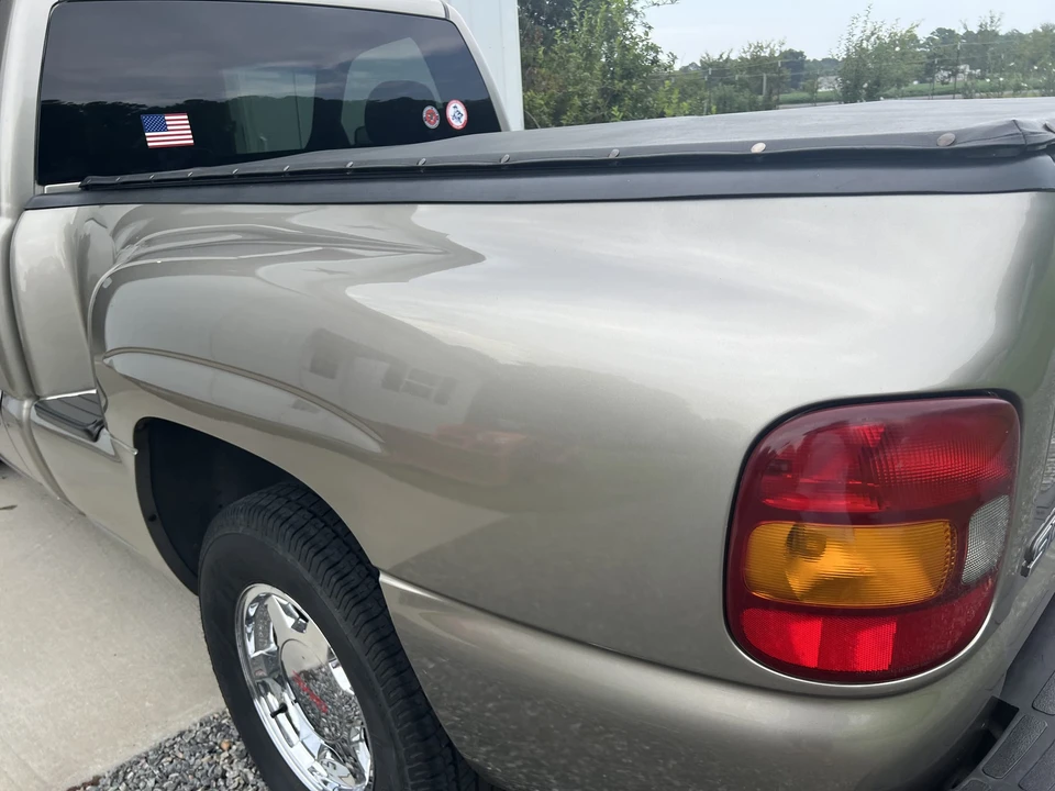 2003 GMC Sierra 2nd Gen - Image 18 of 31