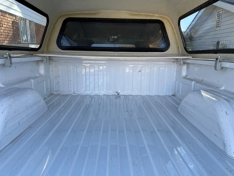 2003 GMC Sierra Heavy Duty 2nd Gen - Image 17 of 31