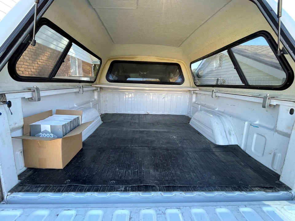 2003 GMC Sierra Heavy Duty 2nd Gen - Image 16 of 31