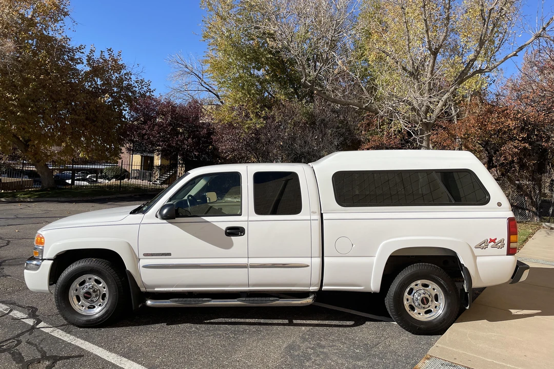 2003 GMC Sierra Heavy Duty 2nd Gen - Image 4 of 31