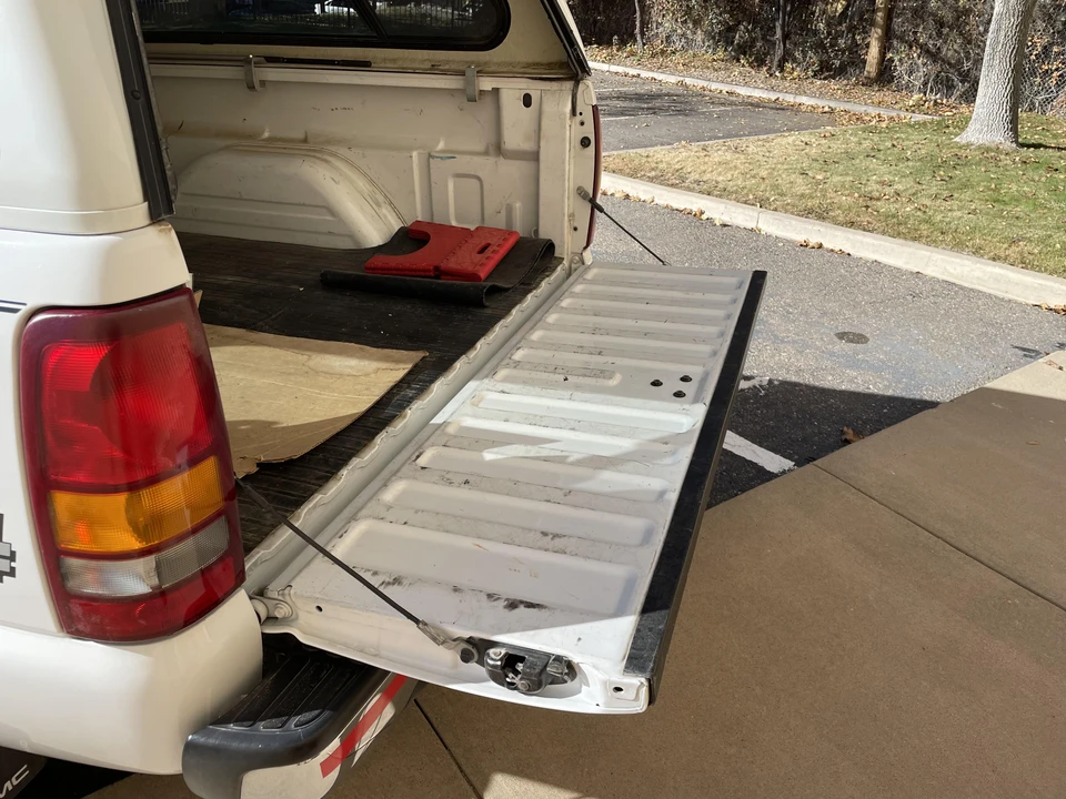 2003 GMC Sierra Heavy Duty 2nd Gen - Image 19 of 31