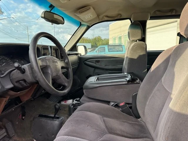 2003 GMC Sierra Heavy Duty 2nd Gen - Image 9 of 13