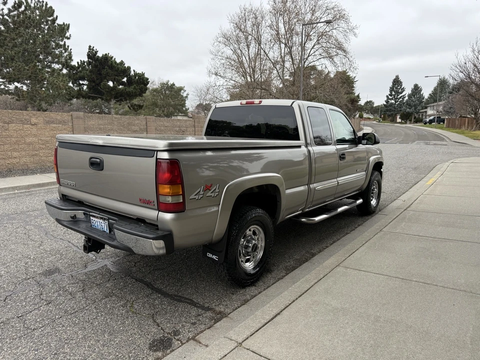 2003 GMC Sierra Heavy Duty 2nd Gen - Image 5 of 21
