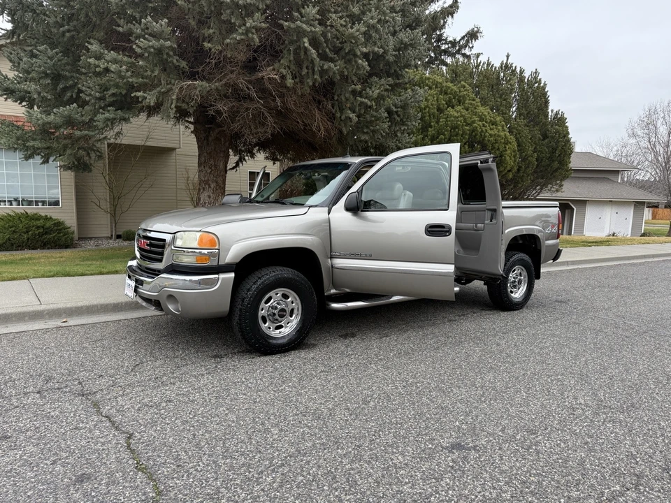2003 GMC Sierra Heavy Duty 2nd Gen - Image 9 of 21