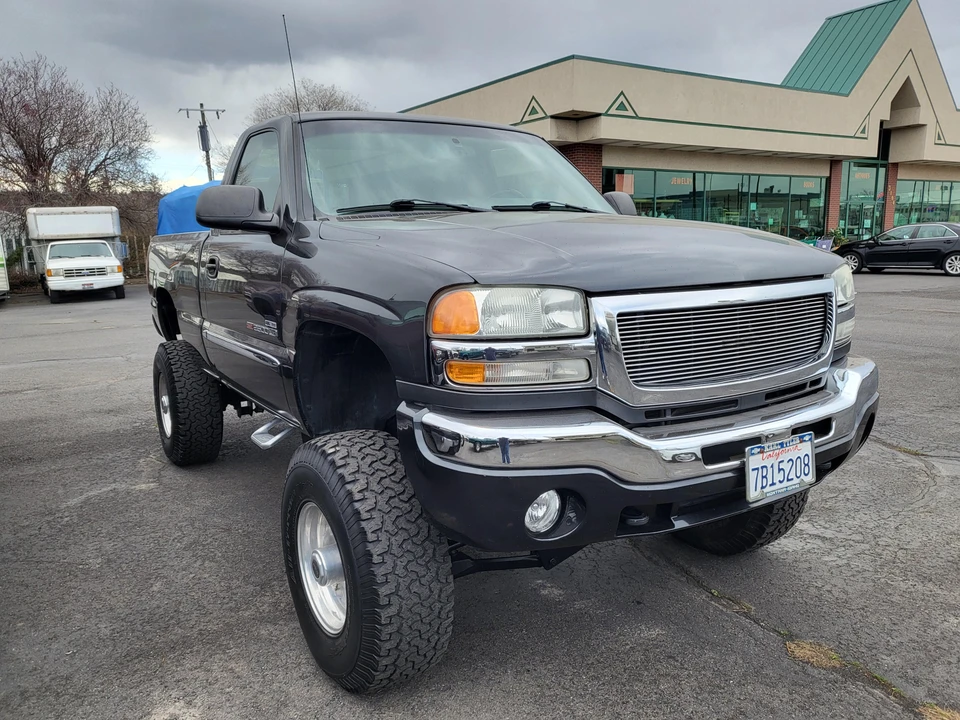 2003 GMC Sierra Heavy Duty 2nd Gen - Image 12 of 31