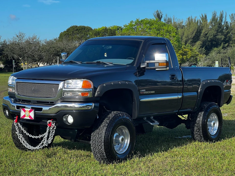 2003 GMC Sierra Heavy Duty 2nd Gen - Image 11 of 31