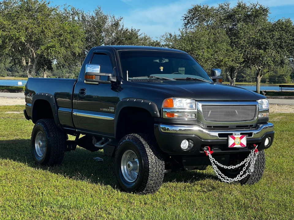 2003 GMC Sierra Heavy Duty 2nd Gen - Image 29 of 31