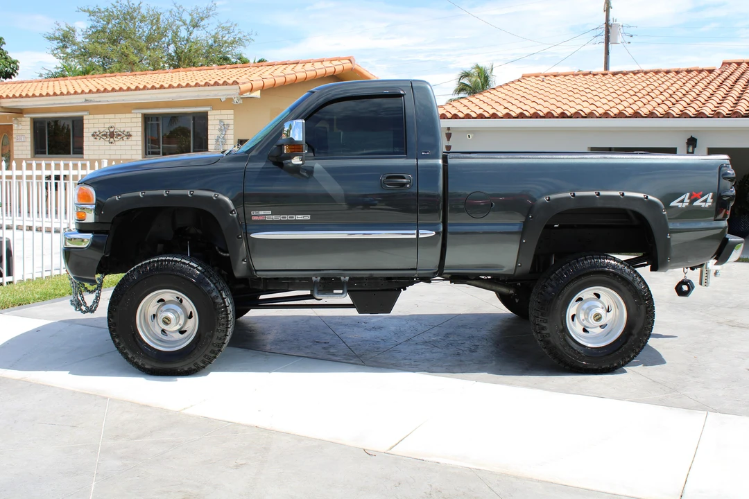 2003 GMC Sierra Heavy Duty 2nd Gen - Image 14 of 31