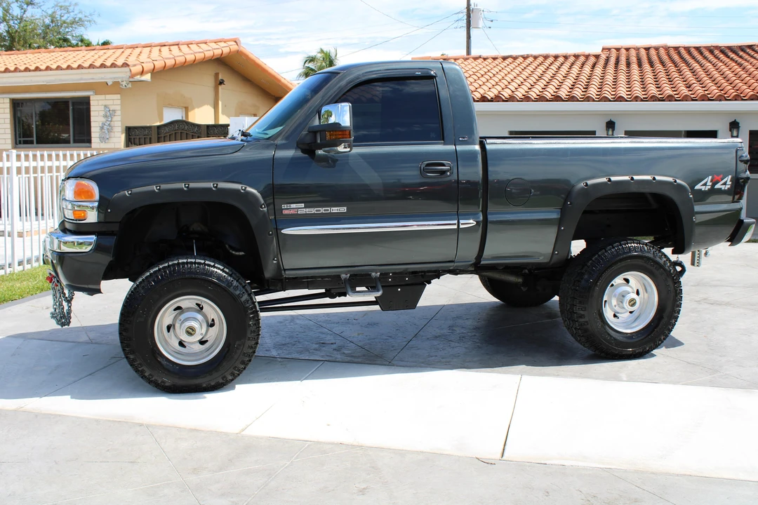 2003 GMC Sierra Heavy Duty 2nd Gen - Image 13 of 31