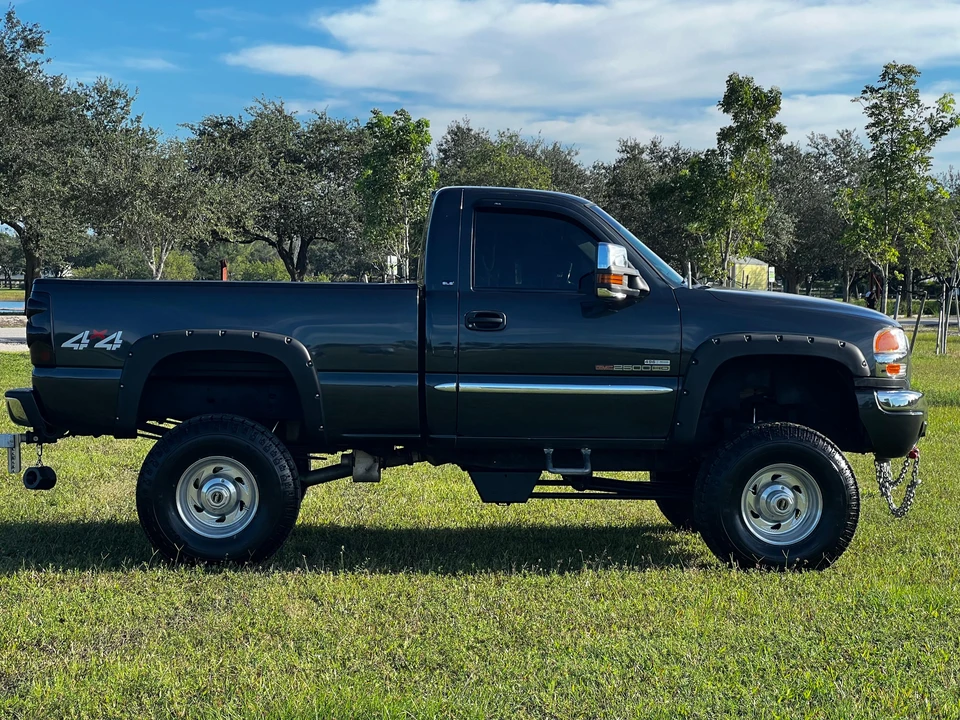 2003 GMC Sierra Heavy Duty 2nd Gen - Image 26 of 31