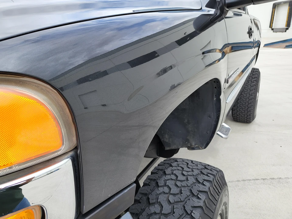 2003 GMC Sierra Heavy Duty 2nd Gen - Image 17 of 31