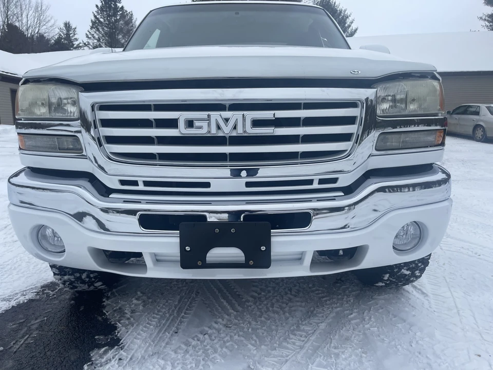 2003 GMC Sierra Heavy Duty 2nd Gen - Image 19 of 31