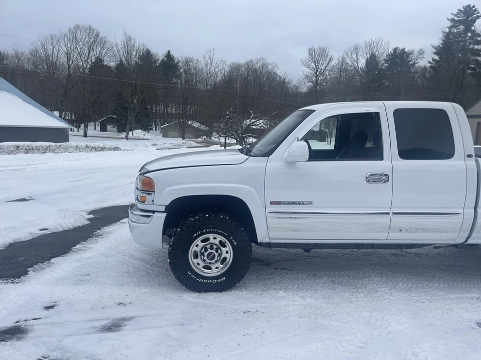 2003 GMC Sierra Heavy Duty 2nd Gen - Image 22 of 31