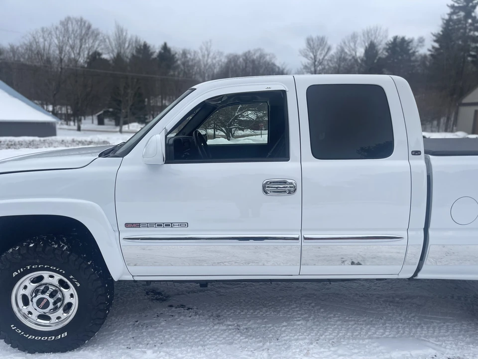 2003 GMC Sierra Heavy Duty 2nd Gen - Image 23 of 31