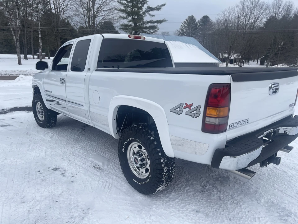 2003 GMC Sierra Heavy Duty 2nd Gen - Image 7 of 31
