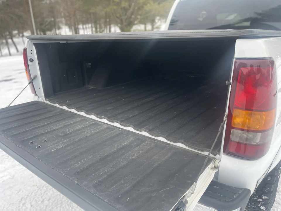 2003 GMC Sierra Heavy Duty 2nd Gen - Image 31 of 31
