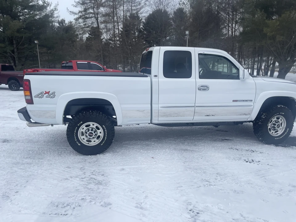 2003 GMC Sierra Heavy Duty 2nd Gen - Image 15 of 31