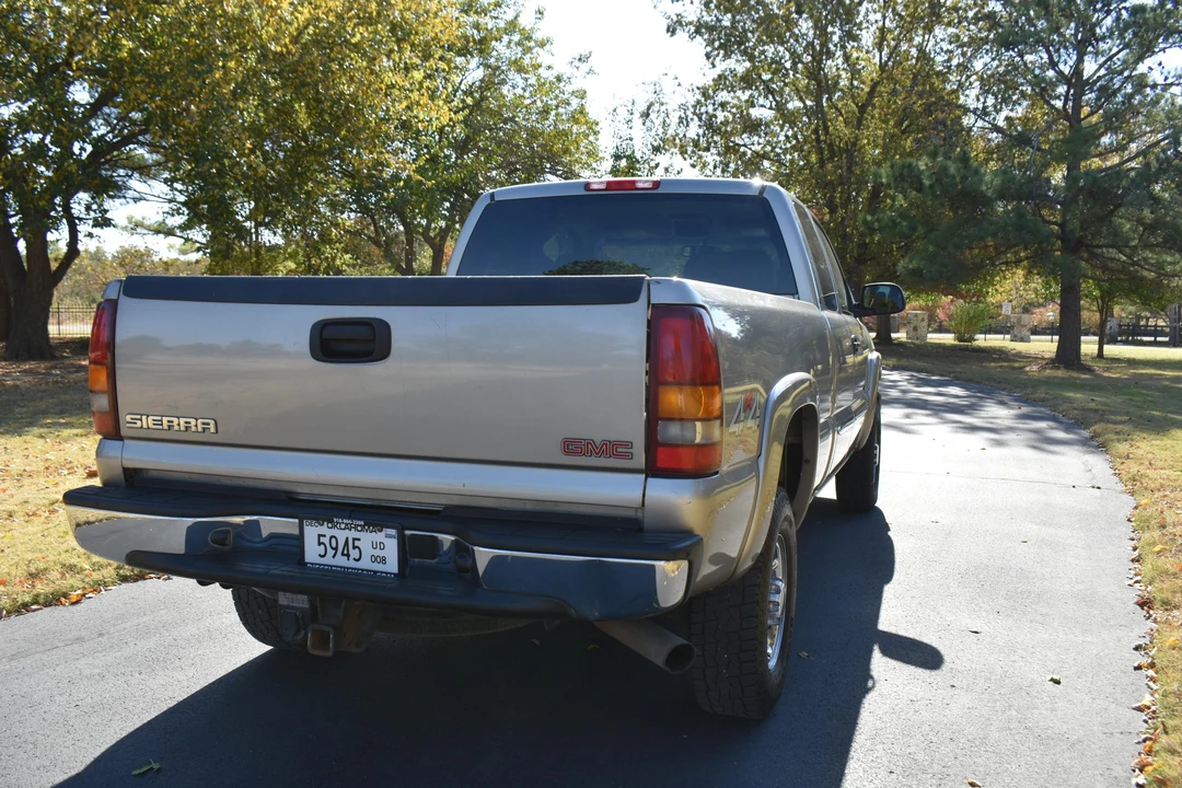 2003 GMC Sierra Heavy Duty 2nd Gen - Image 16 of 31