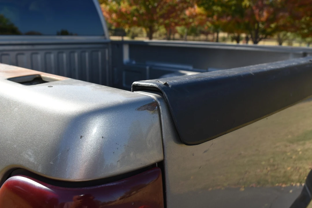 2003 GMC Sierra Heavy Duty 2nd Gen - Image 29 of 31