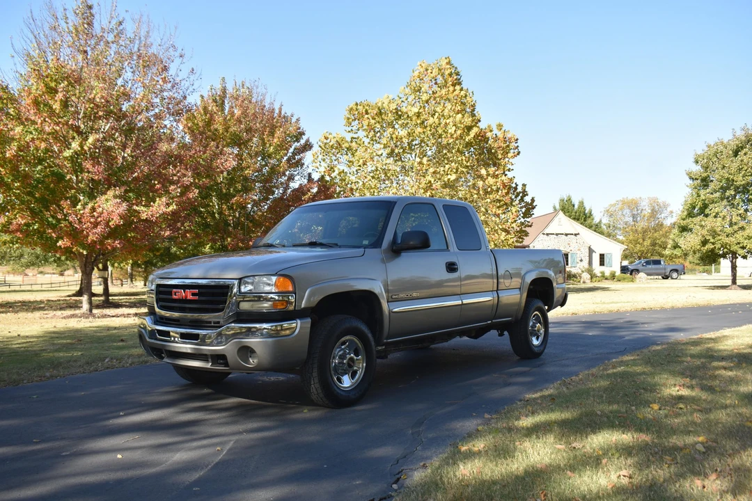 2003 GMC Sierra Heavy Duty 2nd Gen - Image 7 of 31