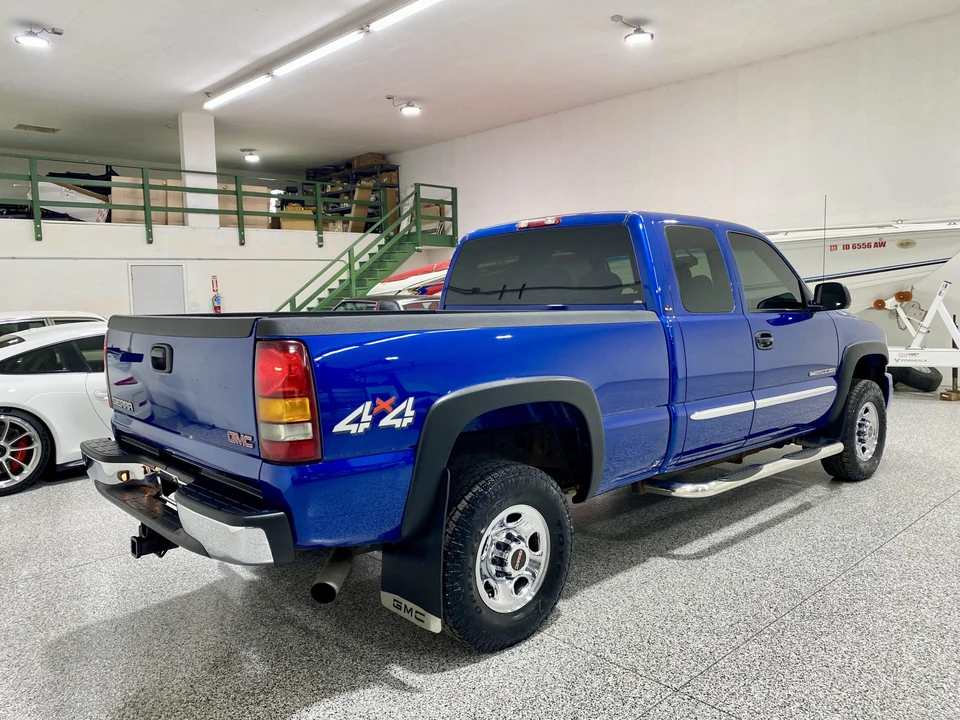 2003 GMC Sierra Heavy Duty 2nd Gen - Image 19 of 31