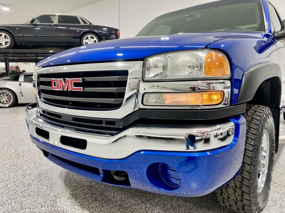 2003 GMC Sierra Heavy Duty 2nd Gen - Image 25 of 31