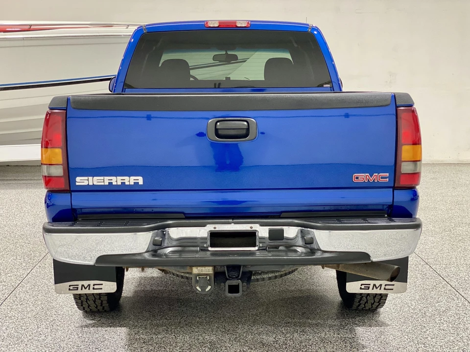2003 GMC Sierra Heavy Duty 2nd Gen - Image 17 of 31