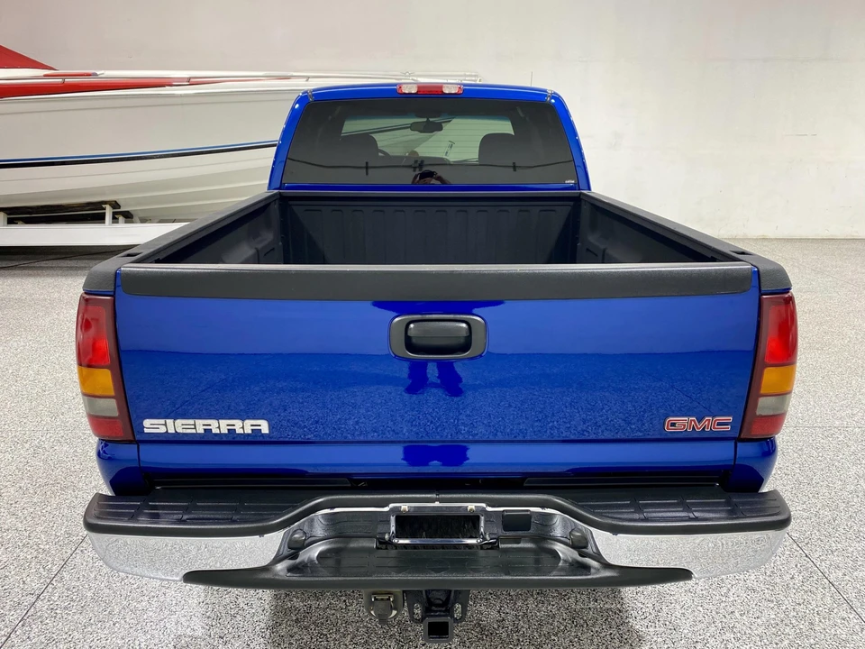 2003 GMC Sierra Heavy Duty 2nd Gen - Image 18 of 31