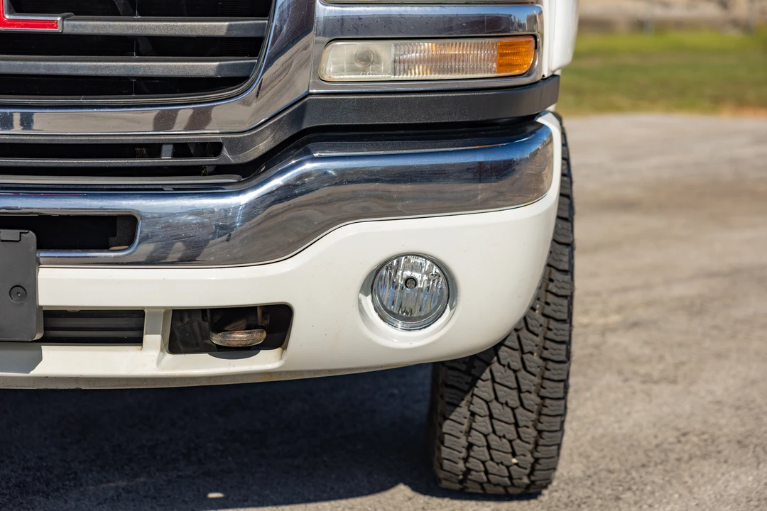 2003 GMC Sierra Heavy Duty 2nd Gen - Image 14 of 31