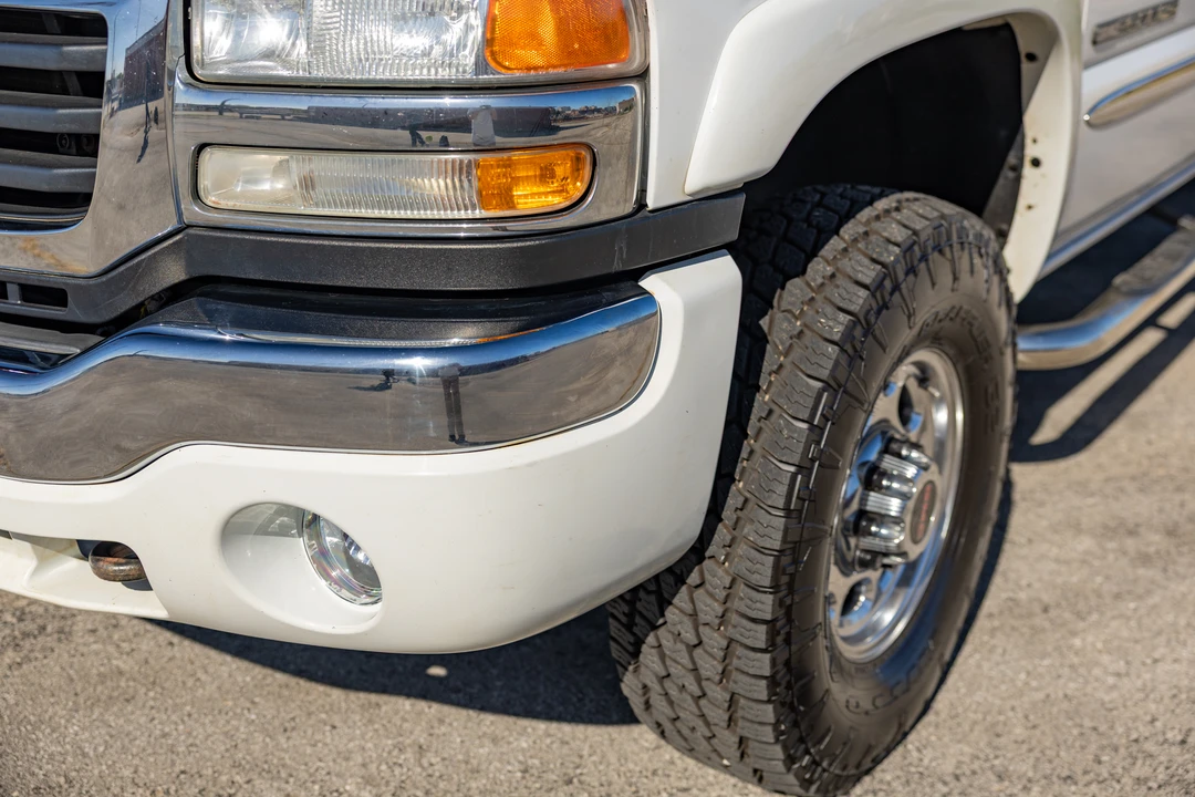 2003 GMC Sierra Heavy Duty 2nd Gen - Image 15 of 31