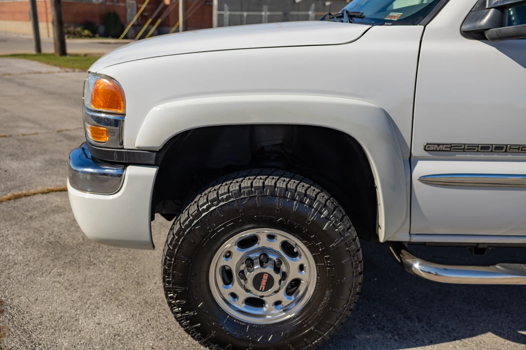 2003 GMC Sierra Heavy Duty 2nd Gen - Image 17 of 31