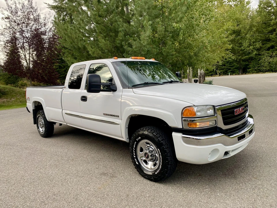 2003 GMC Sierra Heavy Duty 2nd Gen - Image 7 of 31