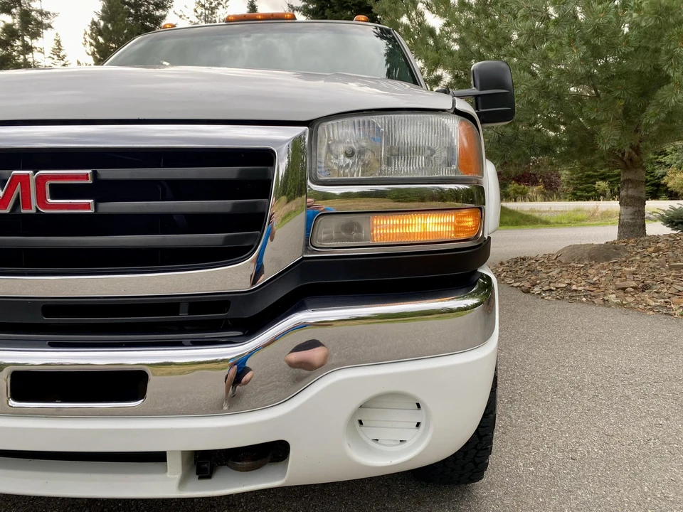 2003 GMC Sierra Heavy Duty 2nd Gen - Image 19 of 31