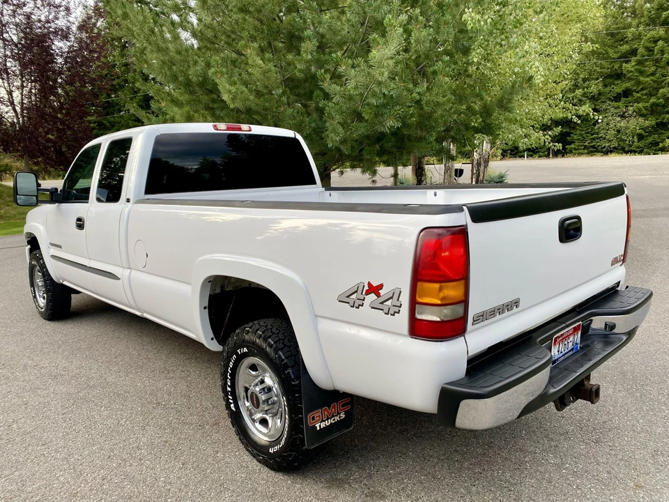 2003 GMC Sierra Heavy Duty 2nd Gen - Image 14 of 31